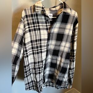 Zara button down plaid shirt. Size medium